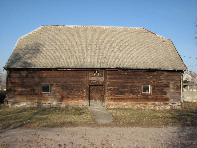 Spichlerz dworski w Rzeszynku wybudowany w roku 1709